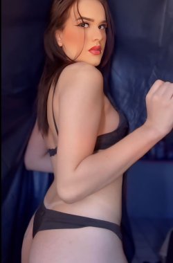 Hayra Vilar - Acompanhante Travesti / Transex em Curitiba - PR